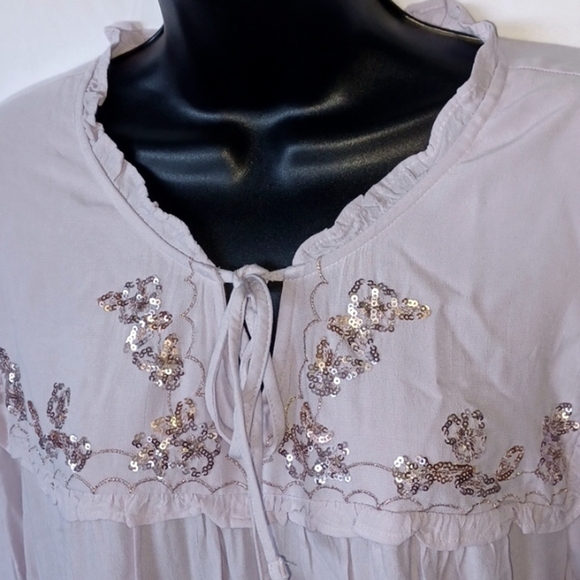 NWT Lauren Conrad Lavender boho top, sequin embellished, tie neck - Picture 2 of 6